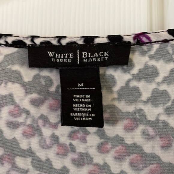 WHBM Tunic- Size M - Great with jeans or leggings! - Picture 3 of 5